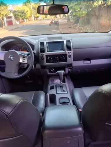 Nissan Frontier LE CD 4X4 2.5 TB Diesel Aut. 2009