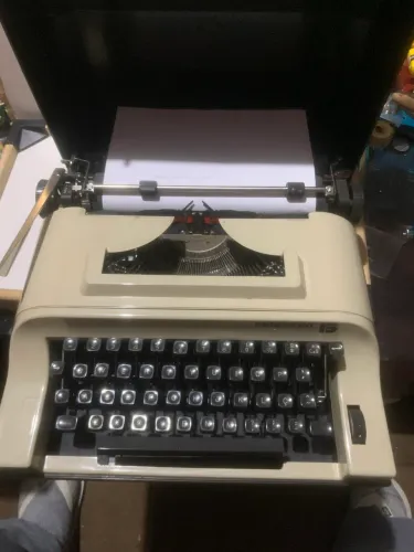 máquina de escrever Remington 15 portátil
