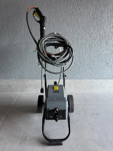 Lavadora de alta pressão Kärcher HD 585 Prof S