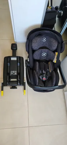 BEBÊ CONFORTO MAXI COSI ISOFIX + BASE ISOFIX