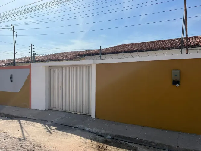 Alugo Casas com 2, 3 e 4 Quartos no Bairro São Benedito