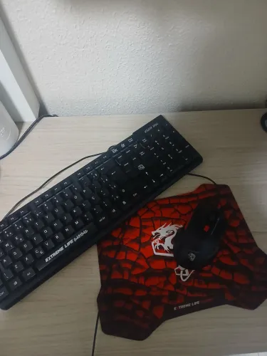 Mouse, teclado RGB e mouse pad ELG