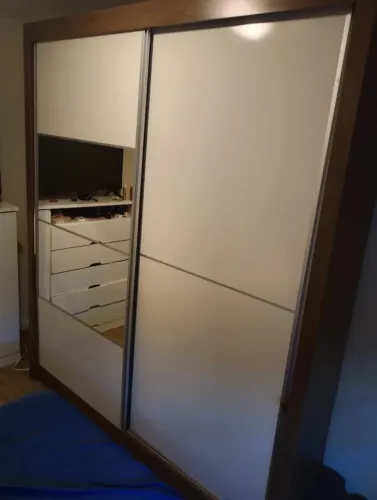 Guarda Roupa