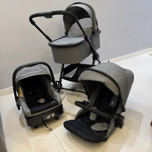 Carrinho de bebê e bebê conforto - Travel System Magnific Safety 1st