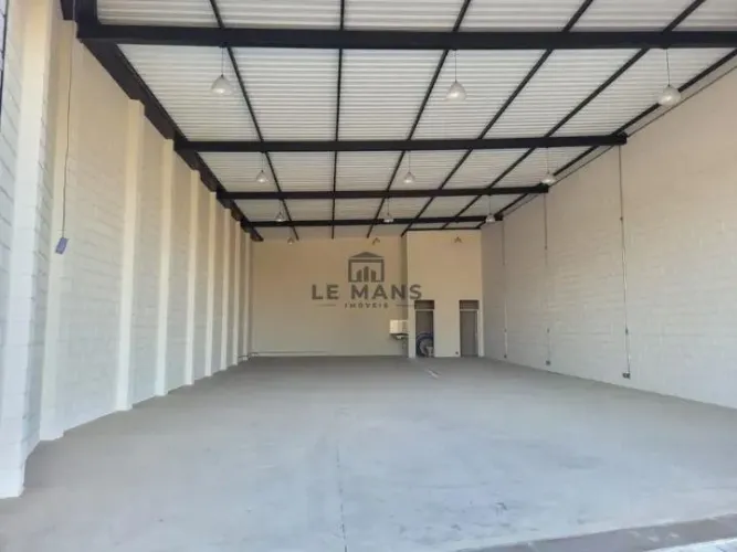 Barracão para alugar em Piracicaba, Piracicamirim, com 231 m²