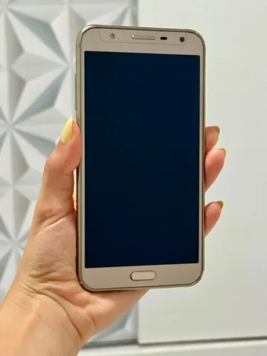 Samsung J7 Neo