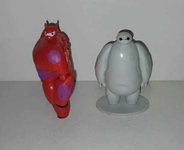 LOTE 2 DUPLA BONECOS MINIATURAS OPERAÇÃO BIG HERO 6 ORIGINAIS DISNEY BAYMAX
