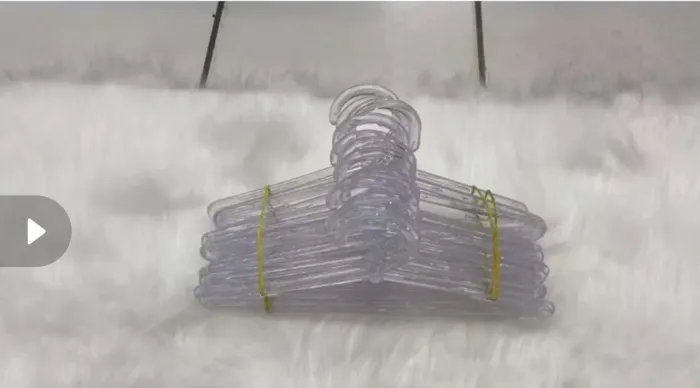 10 cabides acrílico infantil 