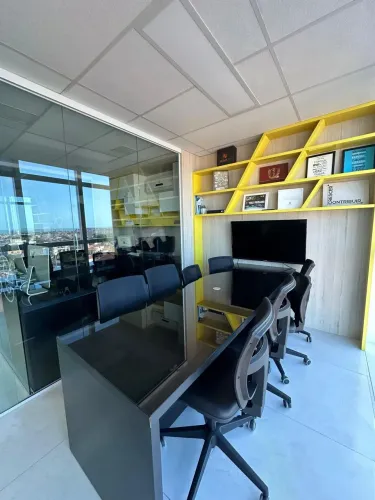 VENDO ED. Mocelin Tower, na Cohama