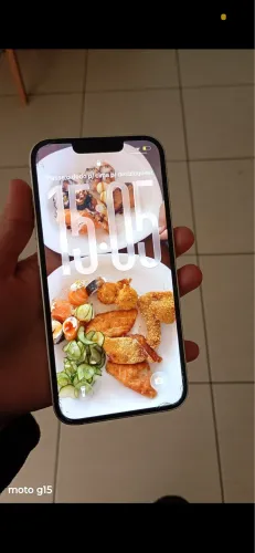 Celular No Precinho