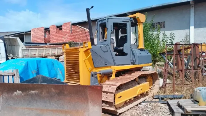 TRATOR DE ESTEIRA KOMATSU D41E