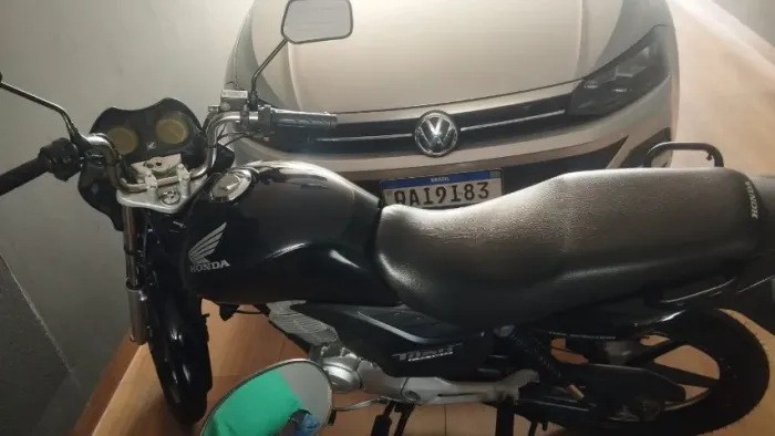 Moto Titan 150