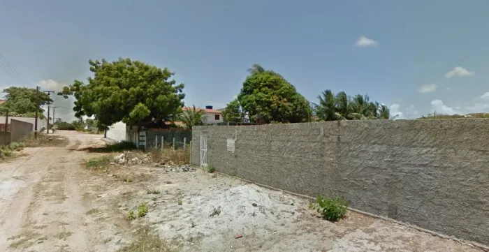 01 - LOTE DE 360M² A 5 MINUTOS DA PRAINHA