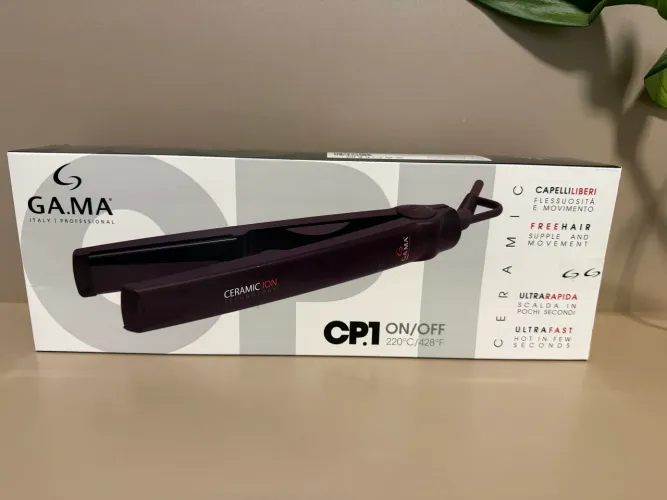 Chapinha profissional GA.MA Italy CP1 Ceramic Ion - 220 V - Nova e lacrada 