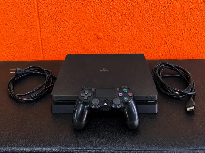 PLAYSTATION 4 SLIM 1TB