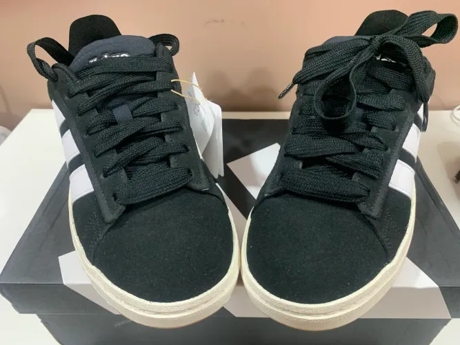 Tênis adidas grand court alpha