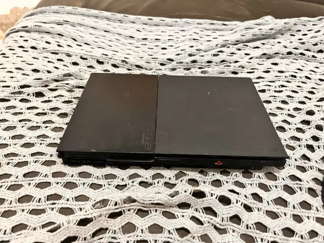 Vendo PlayStation 2 em ótimo funcionamento!