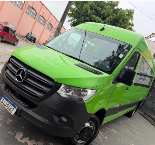 Mercedes-Benz Sprinter 517 Van L.t.a. 18L Diesel (e6) 2024