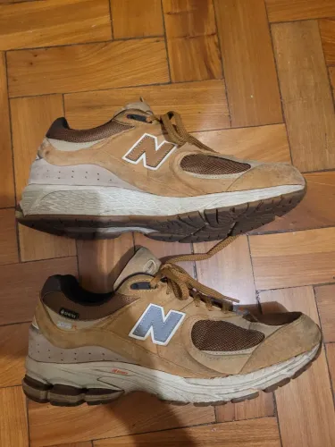NEW BALANCE 2002R GORE-TEX ESPECIAL