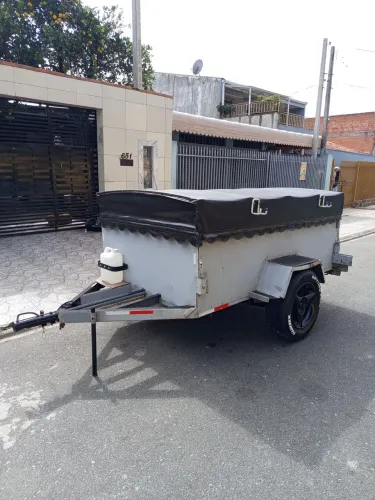 Carretinha baú 