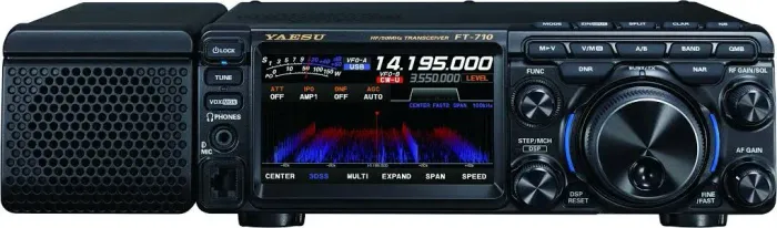 Rádio FT710