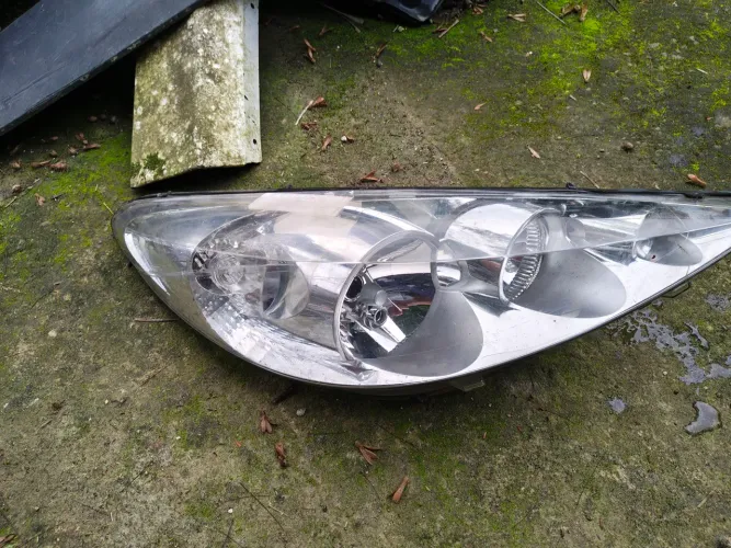 Farol Peugeot 207 2007 2008/2009/2010 2011/2012 original Peugeot com detalhe