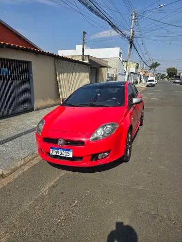 Fiat Bravo Sporting 1.8 Flex 16V 5P 2014
