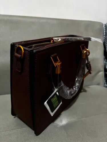 Bolsas médias Santa Lolla