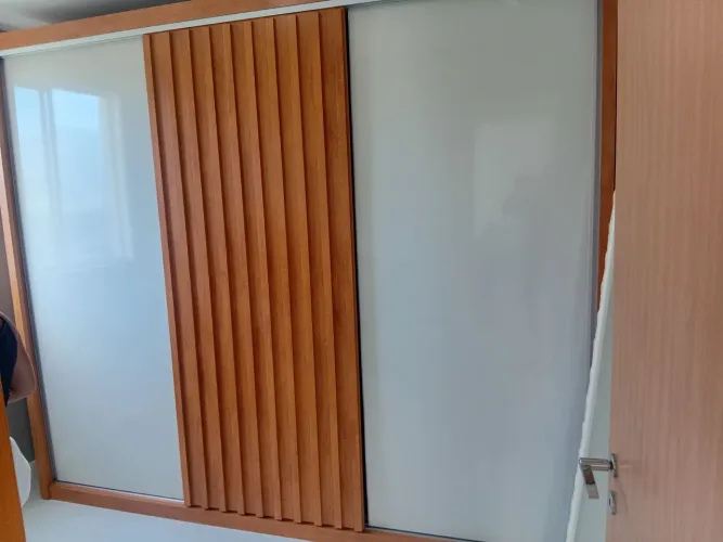 Dúplex Europa Vitória mdf 3pts correr 2,75x2,35x0,635 peroba/off white