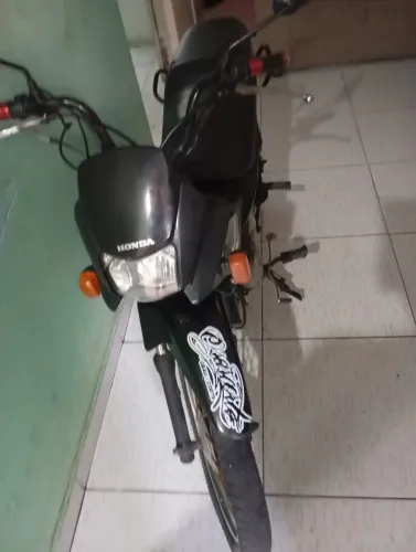 Moto pra alugar