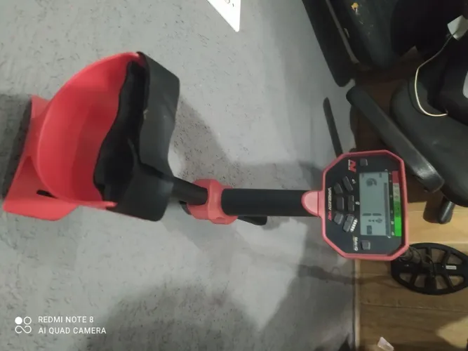 DETECTOR DE METAIS VANQUISH 440