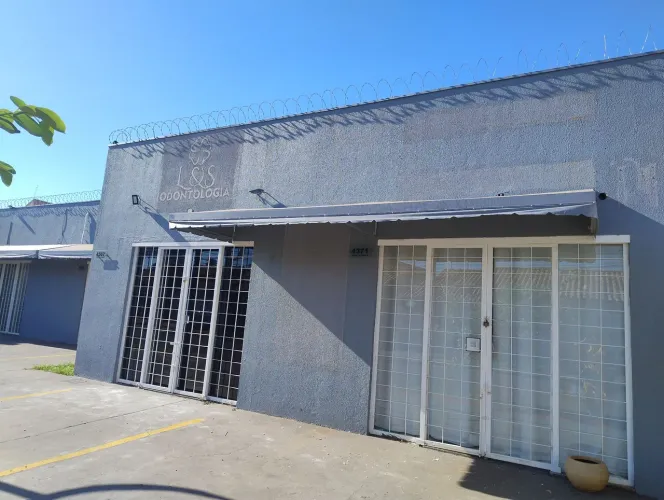 Alugo sala comercial