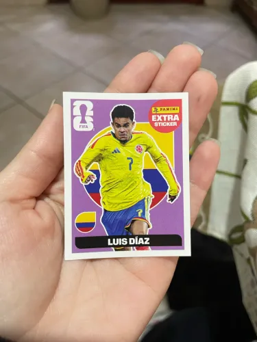 FIGURINHA LEGEND BORDO LUIS DIAZ