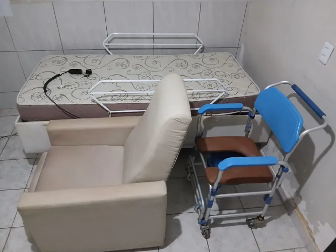 Cama elétrica para acamados 
