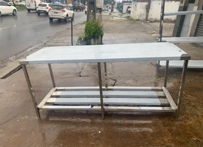 Mesa inox para cozinha industrial