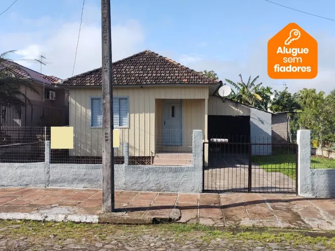 Casa com 3 dormitórios para alugar, 110 m² por R$ 1.494,00/mês - Lira - Estância Velha/RS
