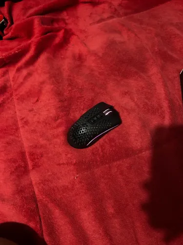 Mouse Gamer Sem Fio Redragon Storm Pro RGB 26.000 DPI - Wireless