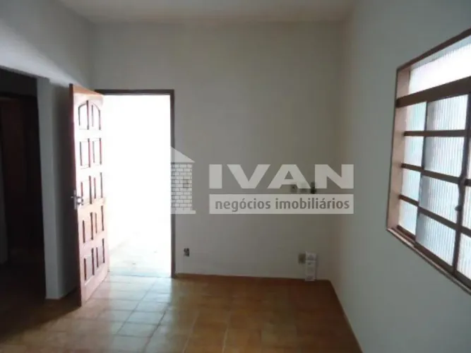 Casa para venda no bairro Jardim Patrícia