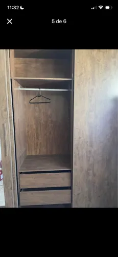 Guarda-roupa 