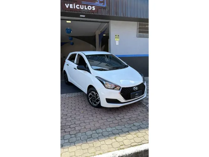 Hyundai HB20 Unique 1.0 Flex 12V Mec. 2019