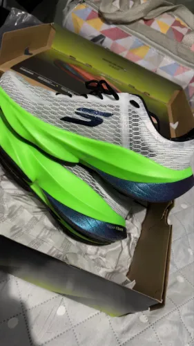 Tênis de corrida Skechers Aero Tempo