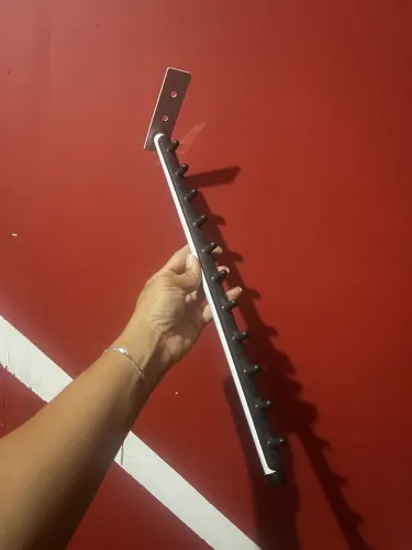 Arara de cabide de parede