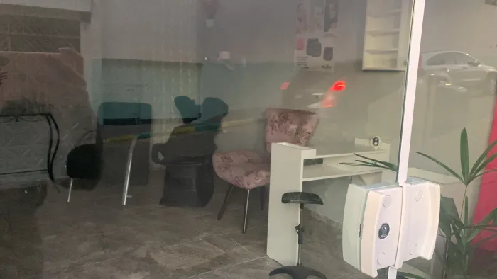 Comece a atender suas clientes em um salão pronto, sem precisar investir em estrutura!