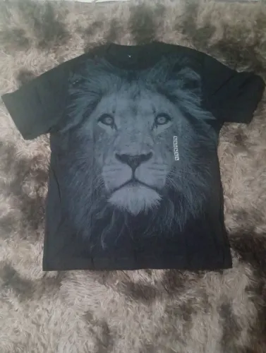 Camiseta do Leão