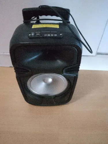 Caixa som rádio e bluetooth