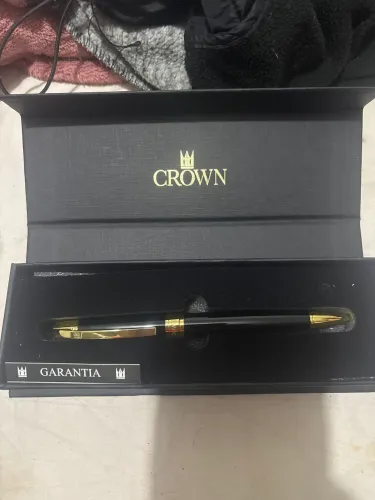 Caneta crown