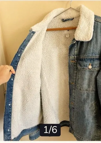 Jaqueta H&M forrada em sherpa novíssima!