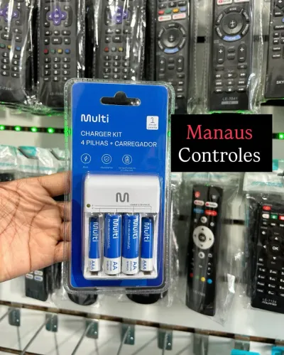 Carregador de Pilha Universal ( Kit com pilhas )