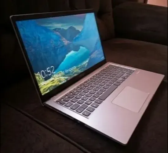 Asus Vivobook 15 11th Gen Intel core i5-1135G7 @2.40Ghz 256gb 8gb ram + Mouse Redragon