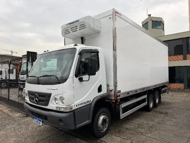 Mercedes-Benz Accelo 1316 Baú Frigorífico 6.80M